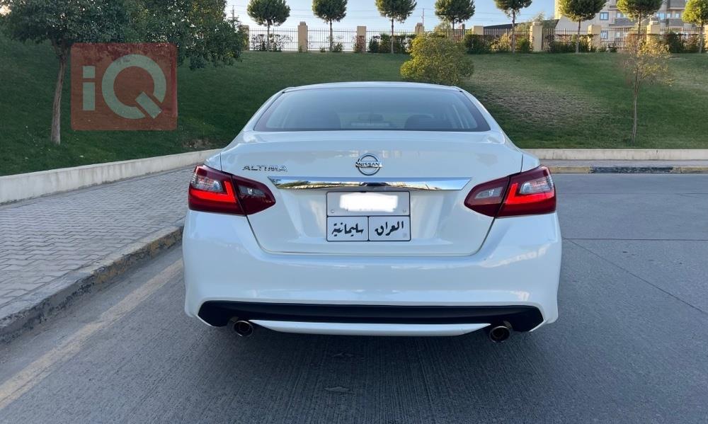 نیسان ئەلتیما